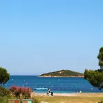 Cala Di Sole Lecci Apartamento *