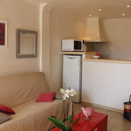 Cala Di Sole Lecci Apartman